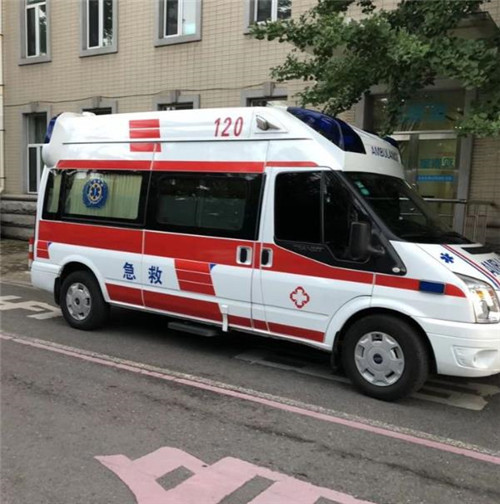 遂溪选择我们的救护车出租,开启安心转院之旅